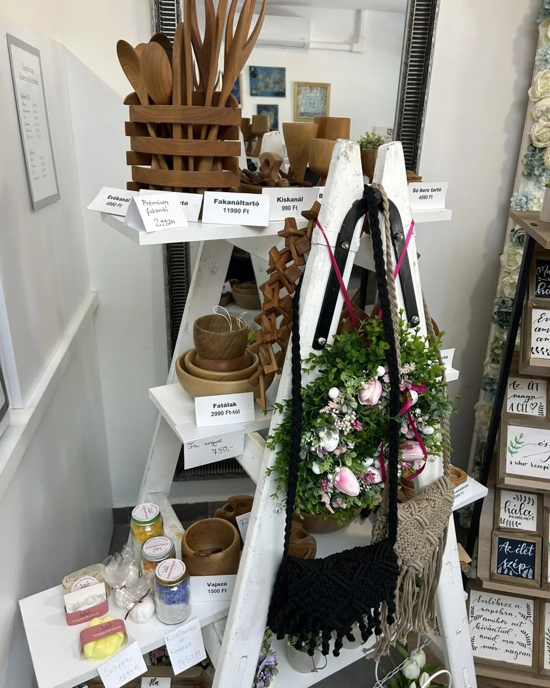 HEGYVARI's Webshop online bolt